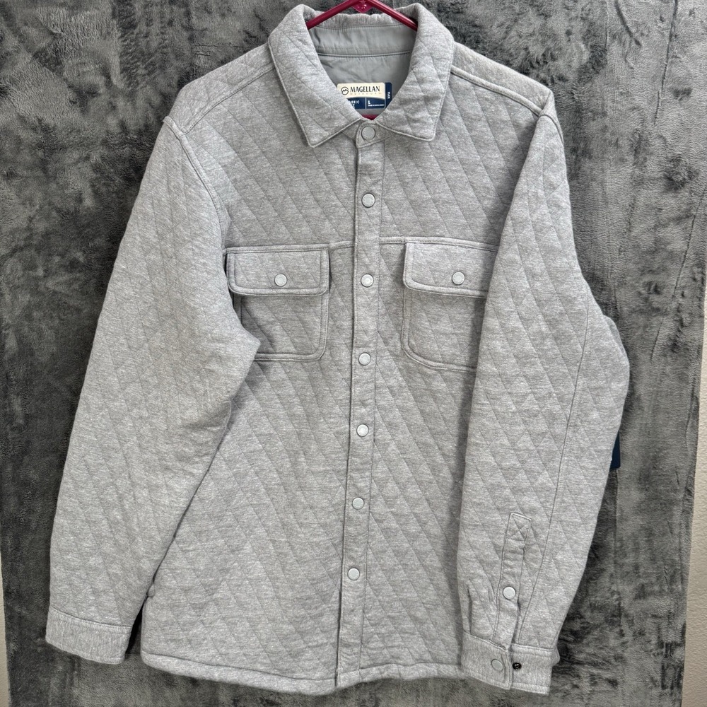 NWT Magellan Outdoors Quilted Jacket / Grey / Men’s Large Full Zip